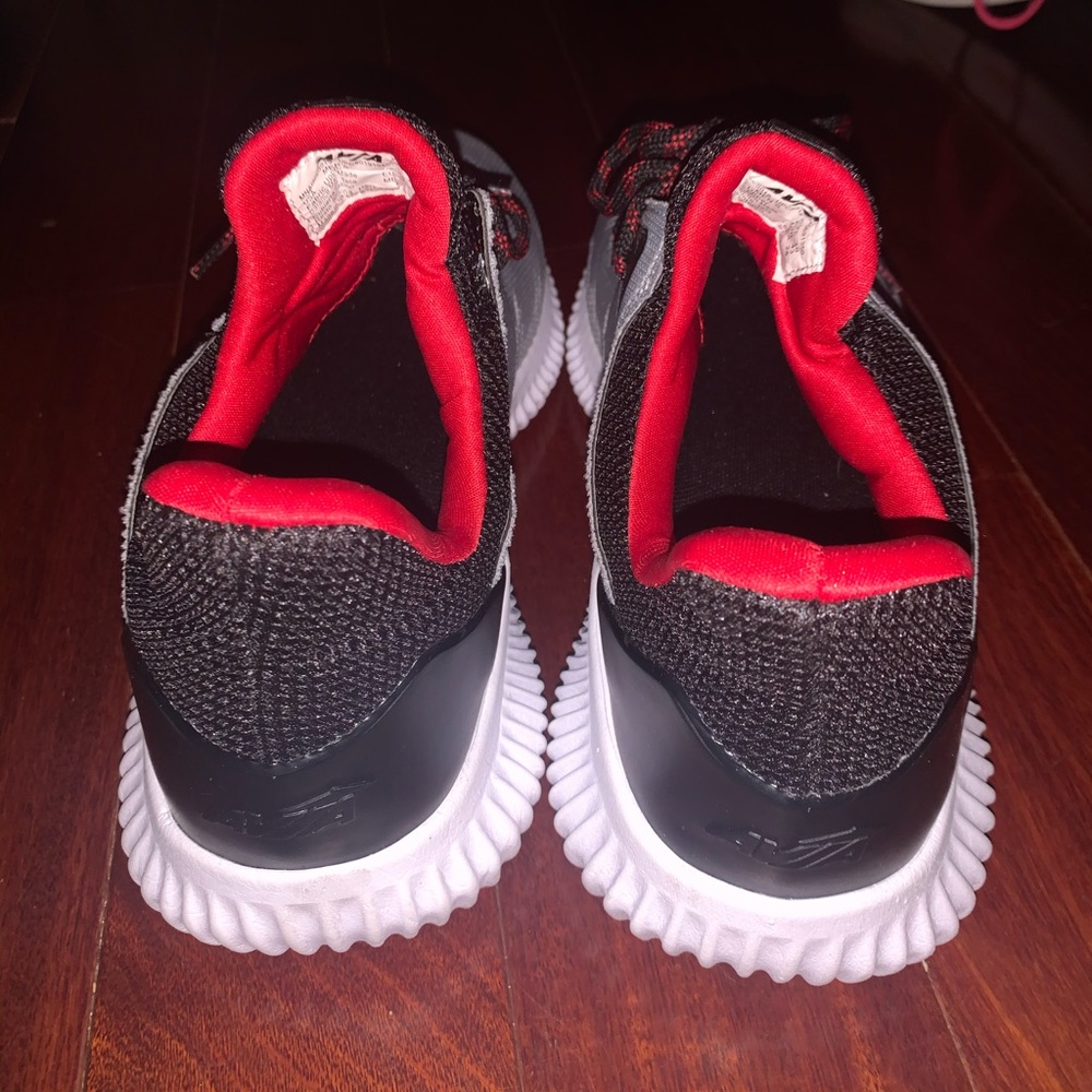 NEW Avia Men's Sneakers - Picture 8 of 8